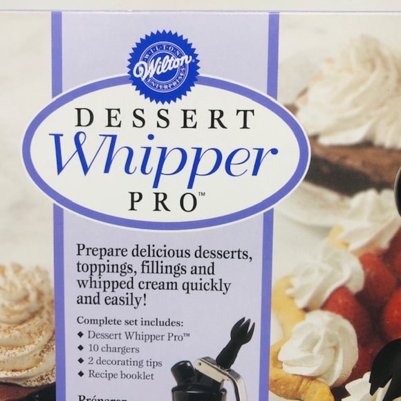 Wilton Dessert Whipper Pro- Kitchen Baking Gadget - Toppings - Chargers